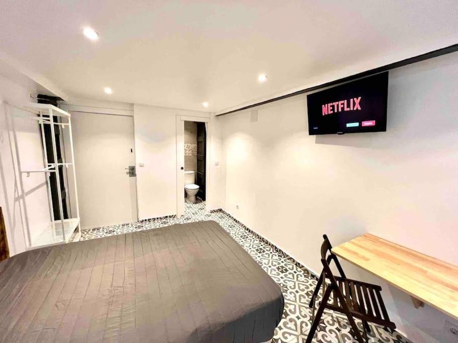 B4 Estudio Nuevo! Cocina Y Bano Privado! A 1 Calle Del Metro Barcelone